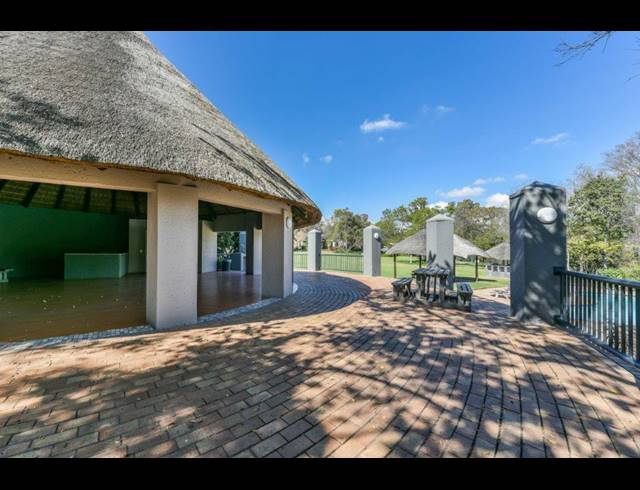 2 BEDROOM APARTMENT TO LET IN JUKSKEI PARK